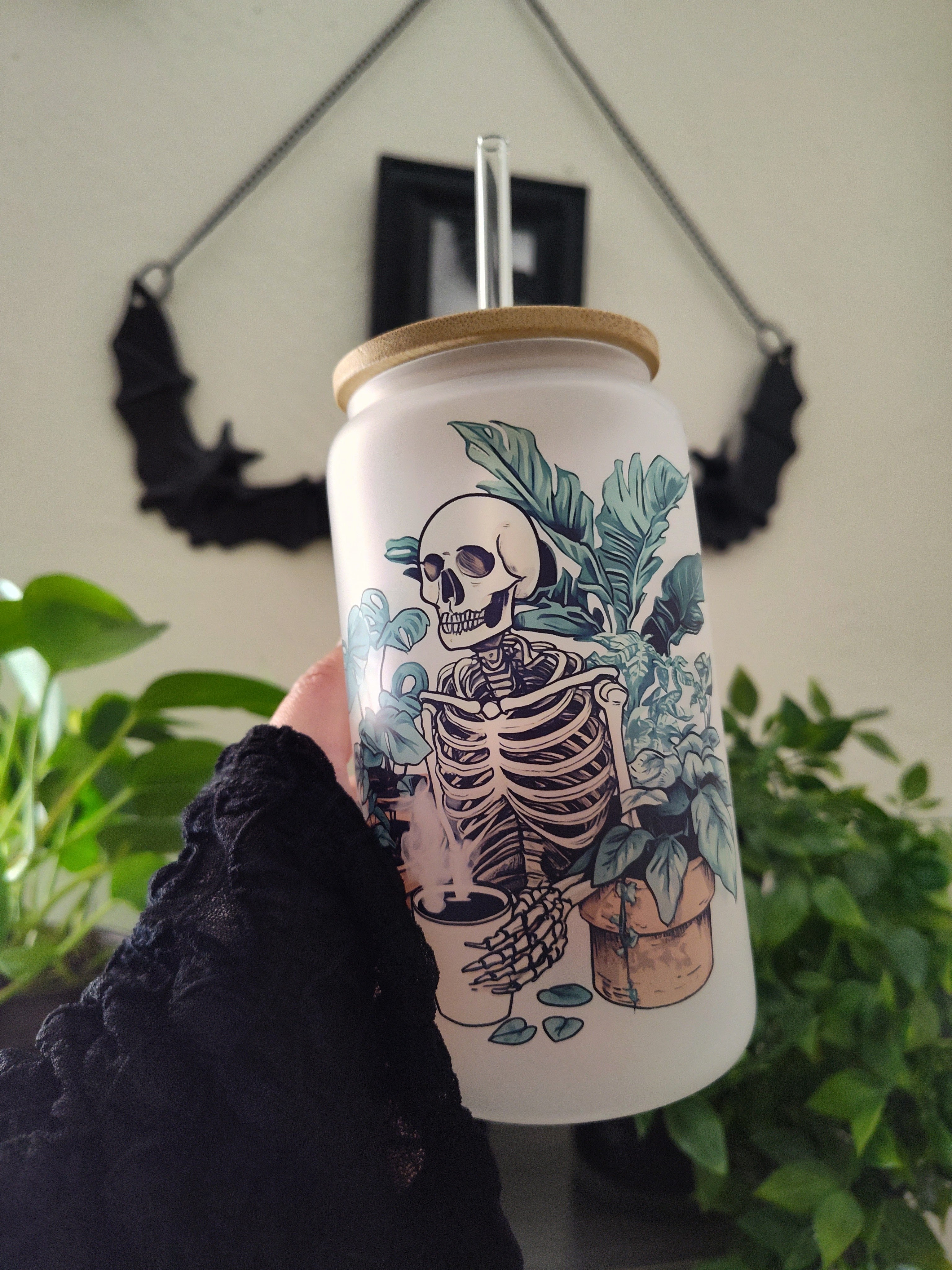 Planter Skellie 💀🌿 | 16oz Glass Cup