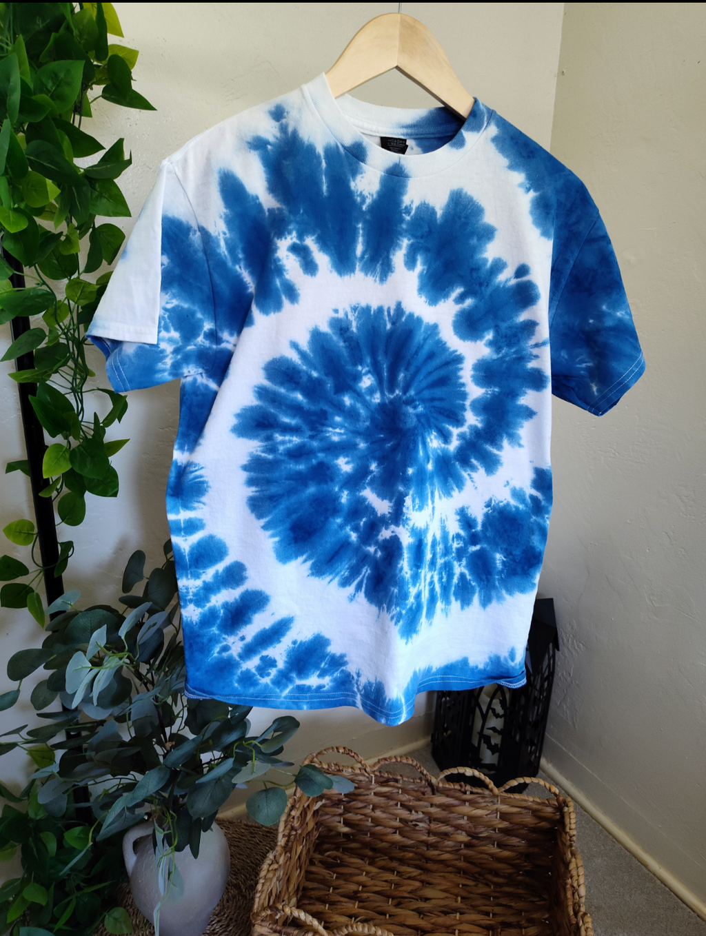 Blue Sky Tie Dye| Adult Unisex Tshirt