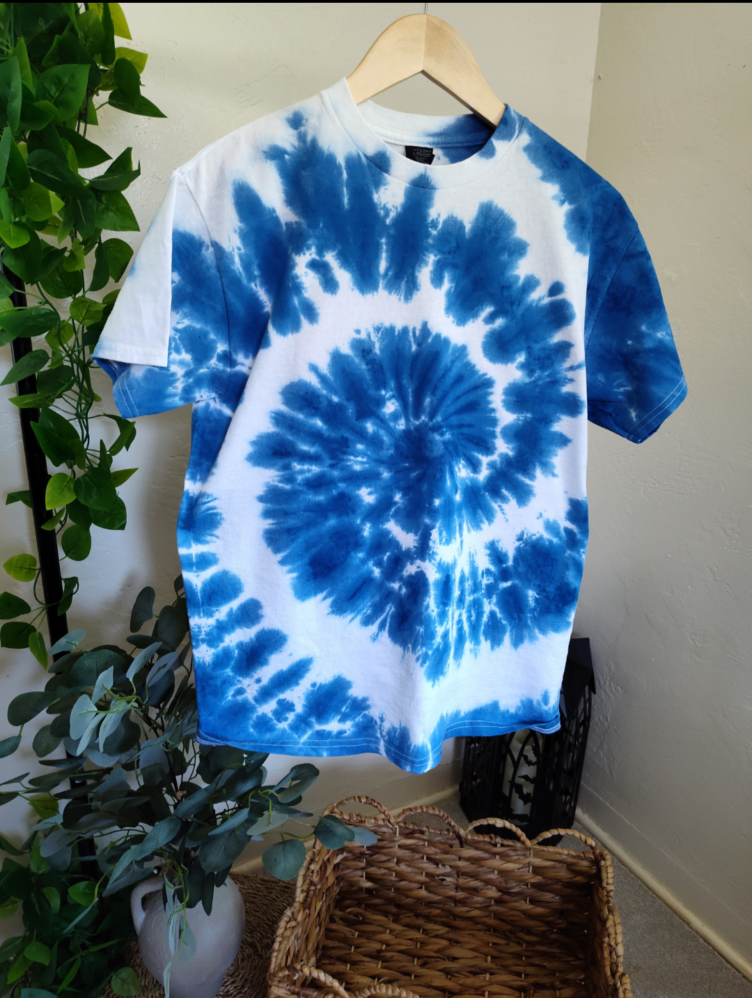 Blue Sky Tie Dye| Adult Unisex Tshirt