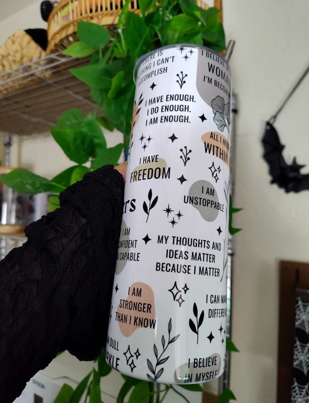 Daily Reminder 🌿 | 20oz Tumbler